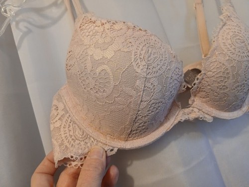 VICTORIA'S SECRET Push Up Bra Red Penguin print/ Pink Lace 32B Convertible Demi - Picture 9 of 25