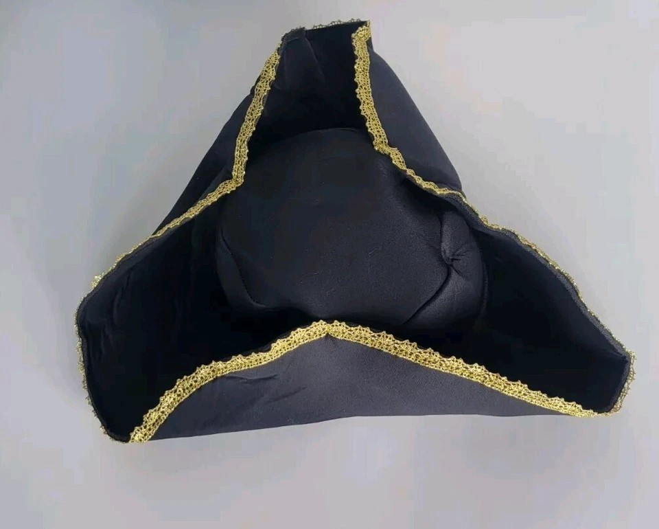 Fantasia feminina pirata Halloween Leg Avenue chapéu pequeno cinto preto branco - Imagem 4 de 4