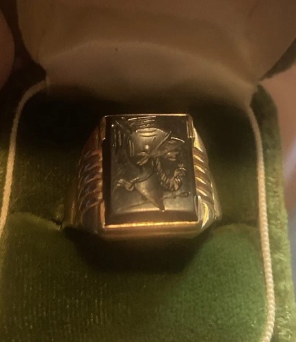 Antique 14K Gold Black Onyx Roman Soldier Knight Reverse Carved Ring Size 11 6.2