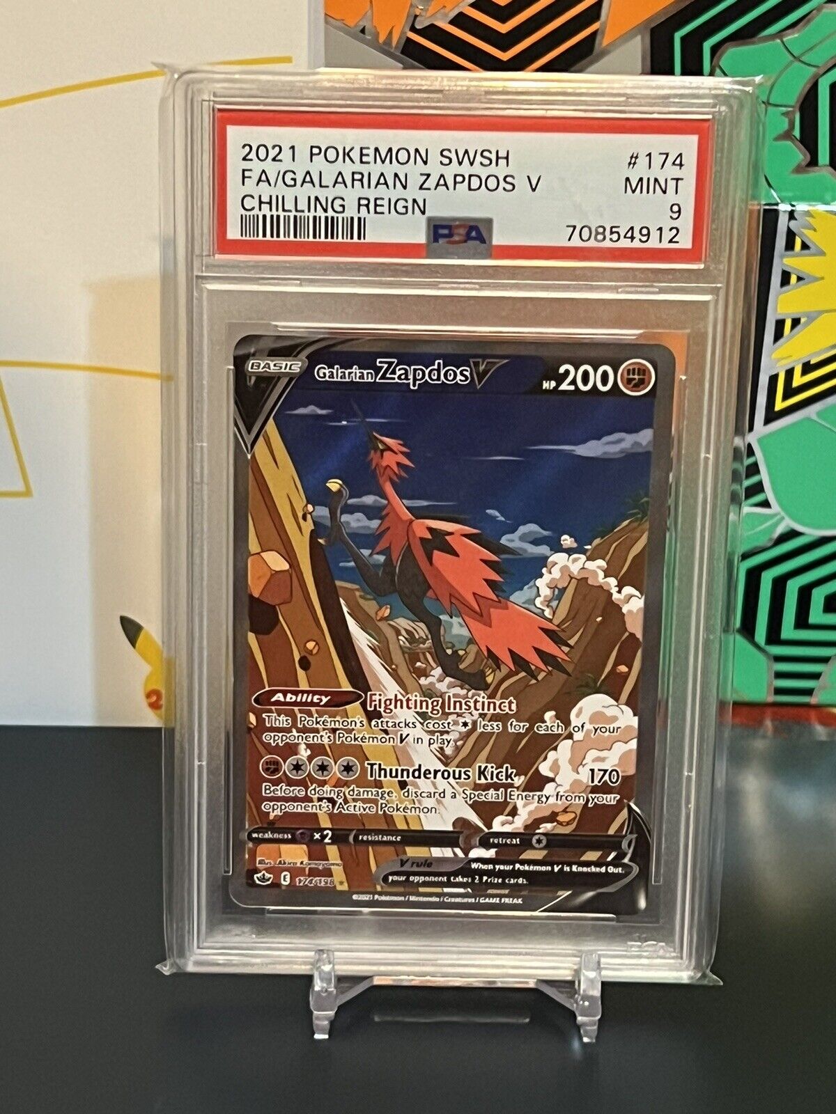 Carta Pokemon Zapdos V De Galar V Dourado Astro Cintilantes Copag