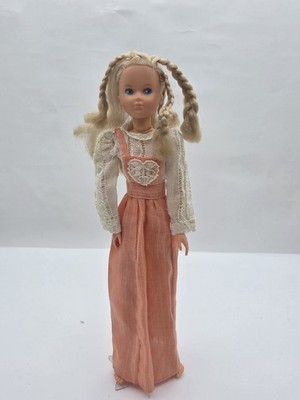 VINTAGE 1975 MATTEL YOUNG SWEETHEARTS  DOLL MELINDA ARTICULATED Tlc
