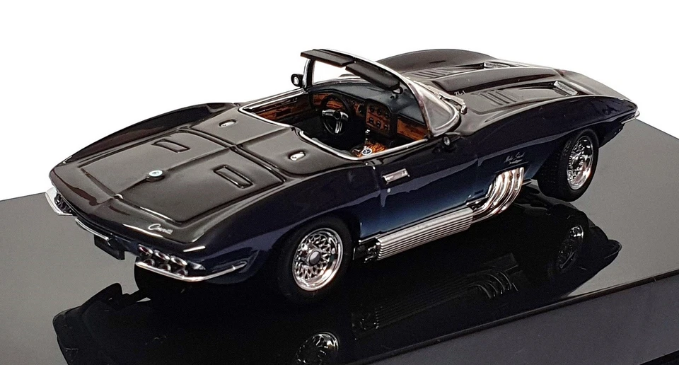 Autoart 1/43 Scale Diecast 51061 - Chevrolet Mako Shark - Dk. Blue - Image 2 of 4