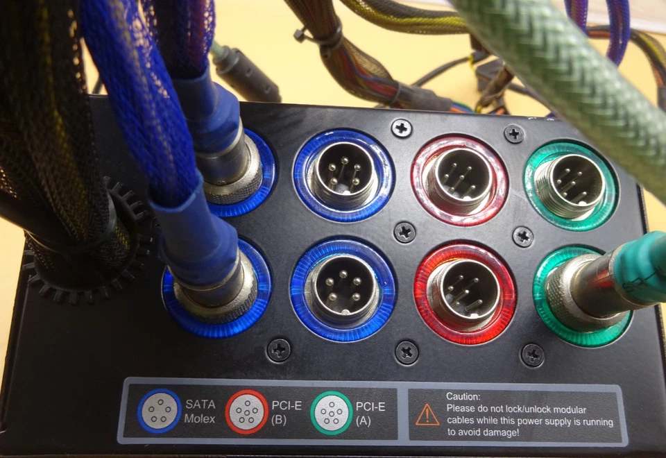 Tagan PipeRock Series BZ500  20+4Pin Netzteil 500W #NT4748 - Bild 3 von 4