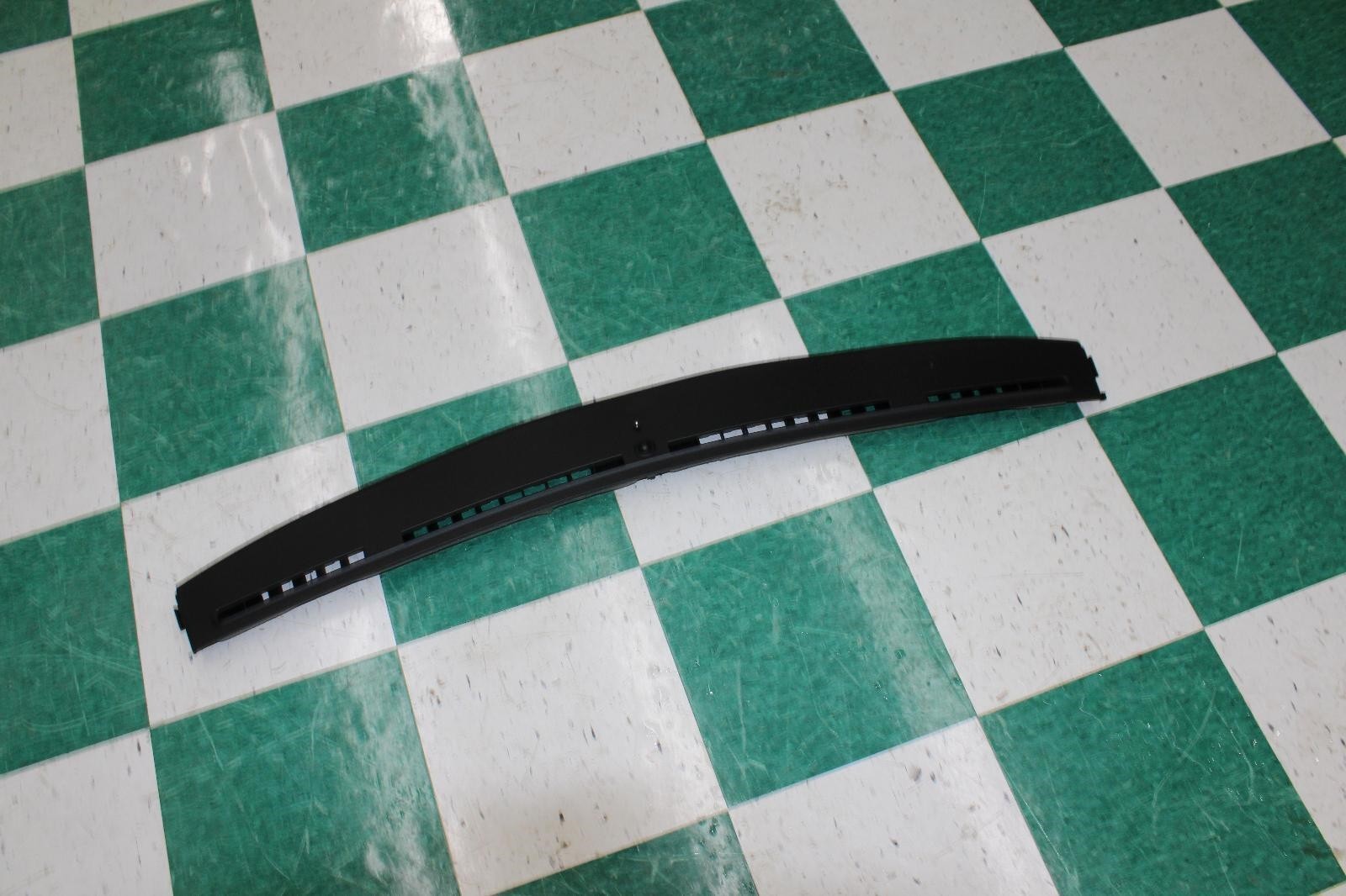 14-20 Ghibli Black Dash Dashboard Defrost Vent Trim Panel Assembly OEM Factory
