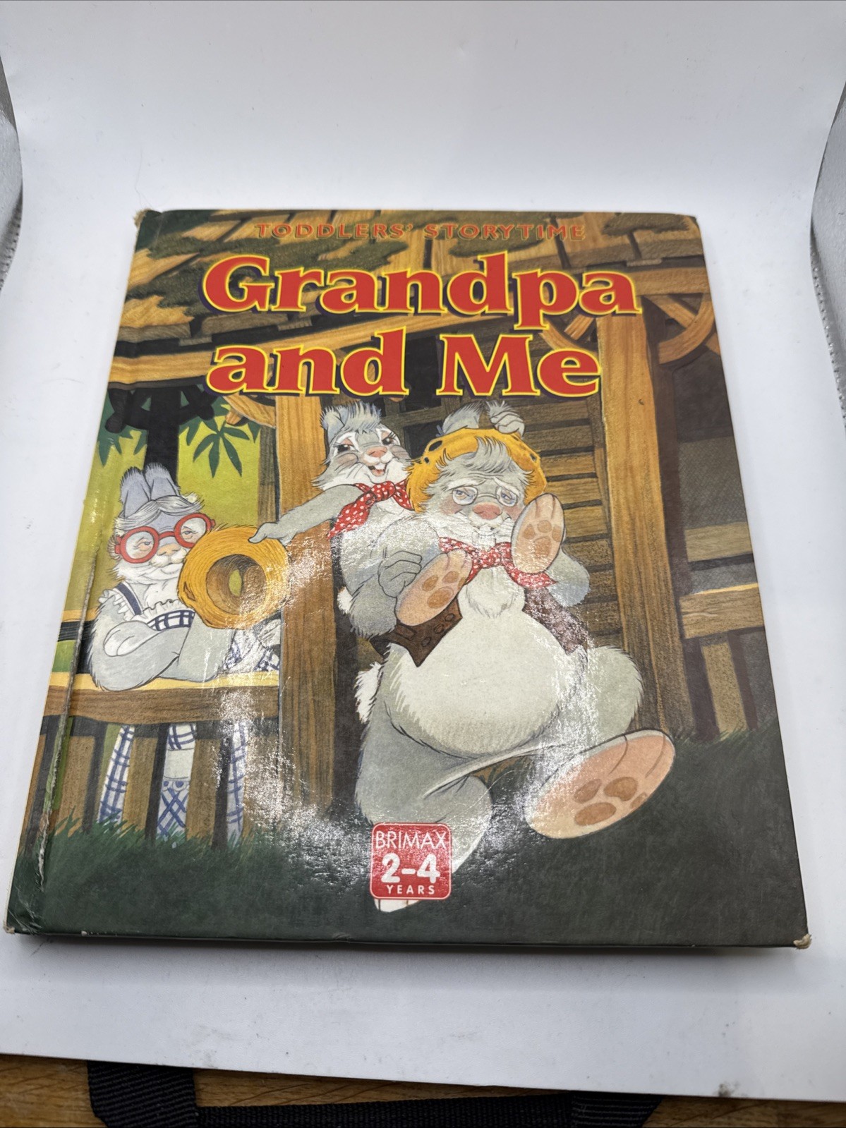Grandpa and Me (Toddlers' storytime), Kincaid, Lucy