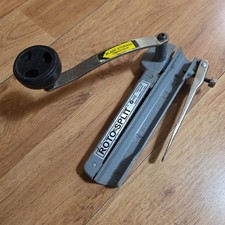 Seatek Roto-Split BX Cable Armor Cutter   /    Armored Cable Stripper Tool