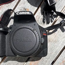 Canon EOS Rebel T2i DSLR Bundle w/ EF-S 17-85mm IS USM Image Stabilizer