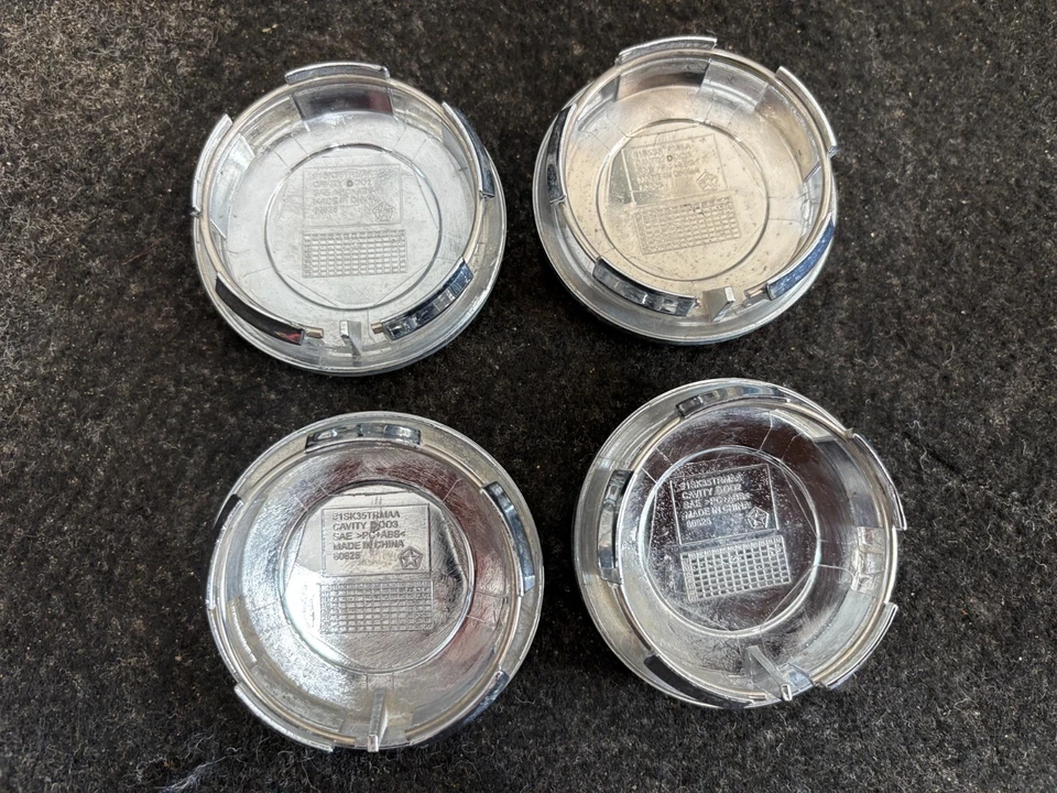 Set of 4, Dodge Avenger Caliber Challenger Wheen Chrome Center Cap #1SK35TRMAA Foto 3 de 4