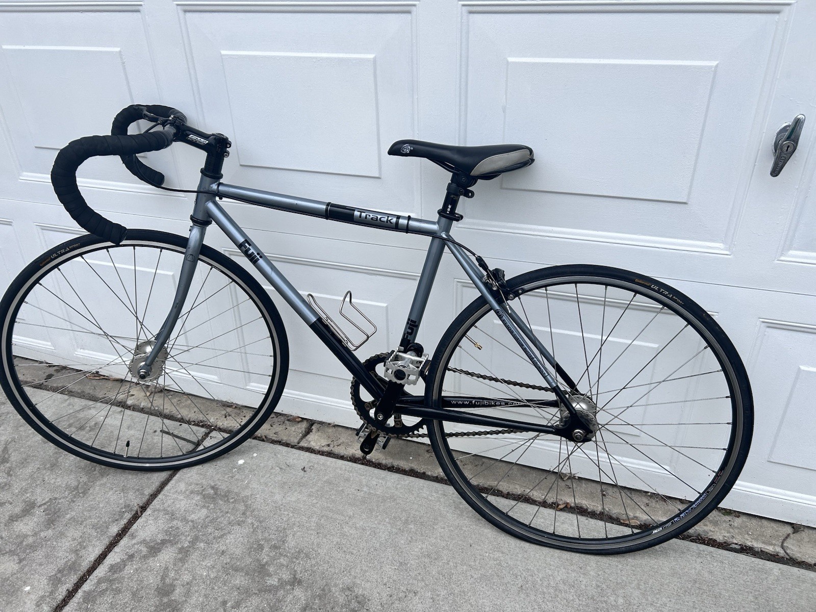(Used) Fuji Track Single Speed/Fixed Gear 700C Chromoly Gray/Black Drop Bar (420.00 USD)