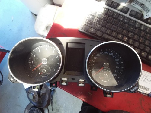VOLKSWAGEN GOLF INSTRUMENT CLUSTER INSTRUMENT CLUSTER, AUTO T/M, PETROL, TSI ENG