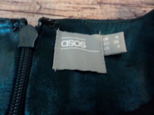 ASOS Green Metallic Plunge V Neck, Long Sleeve Party Dress - UK 8 - Picture 6 of 6