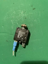 Tyco W58-XB1A4A-20 - BD Biosciences LSR II Flow Cytometer