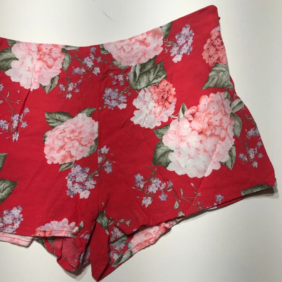 Pantalones Cortos Forever 21 Mujer Talla Mediana Cremallera Lateral Rojo Floral Ligeros Cintura Alta Foto 4 de 4