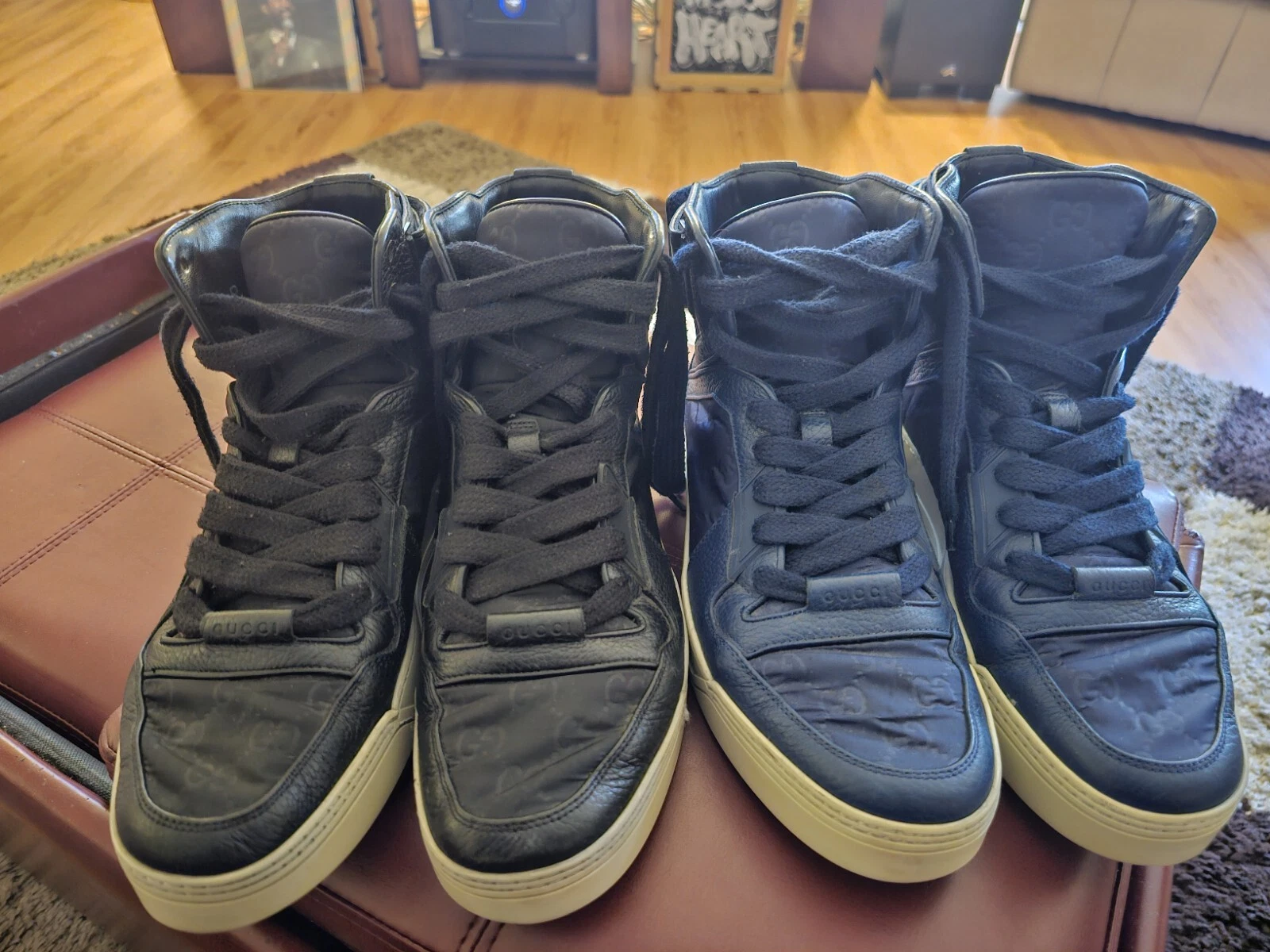 2 paires de baskets GUCCI HOMME GUCCISSIMA CUIR & SATIN BLEU & NOIR   9G