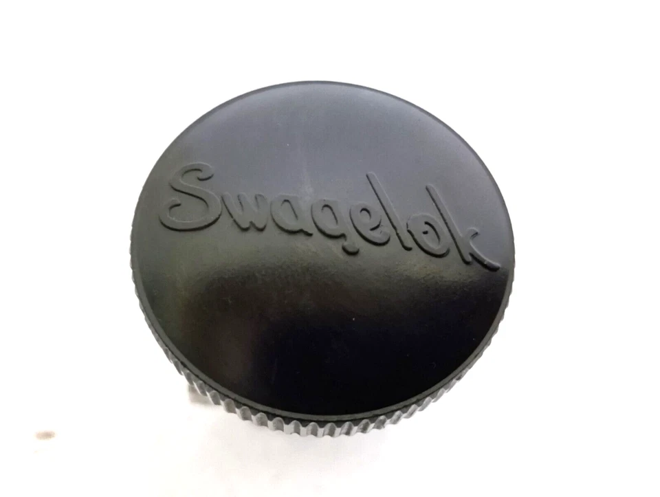 Swagelok SS-1KS10MM 5000 PSI needle valve - Image 3 of 4