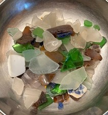 SEA GLASS, LOT OF ONE POUND