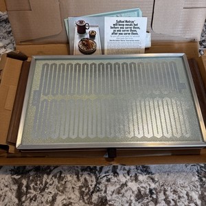 Vintage Salton Cosmopolitan H-110 12"×7" Warming Tray.