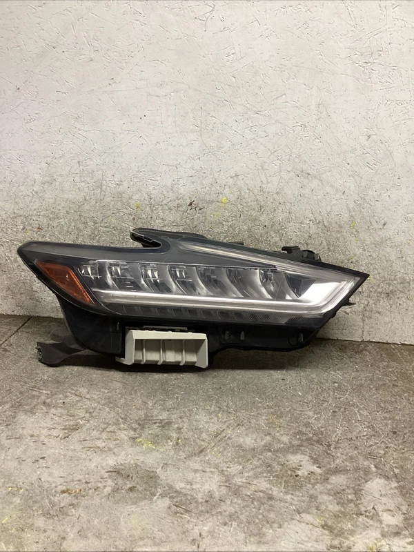 2019-2021 NISSAN MAXIMA RIGHT RH PASSENGER SIDE HEADLIGHT OEM 260109DJ0B