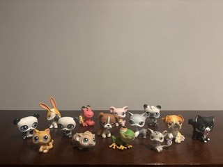 Hasbro Littlest Pet Shop LPS Mixed Sets & Series (Lot Of 14 Figures) W Accessory
