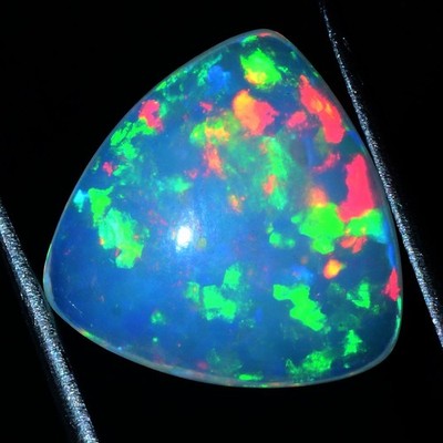 4.80 CT Natürlich Äthiopische Opal AAA+ Qualität Trillion Cabochon Riesiges Lose