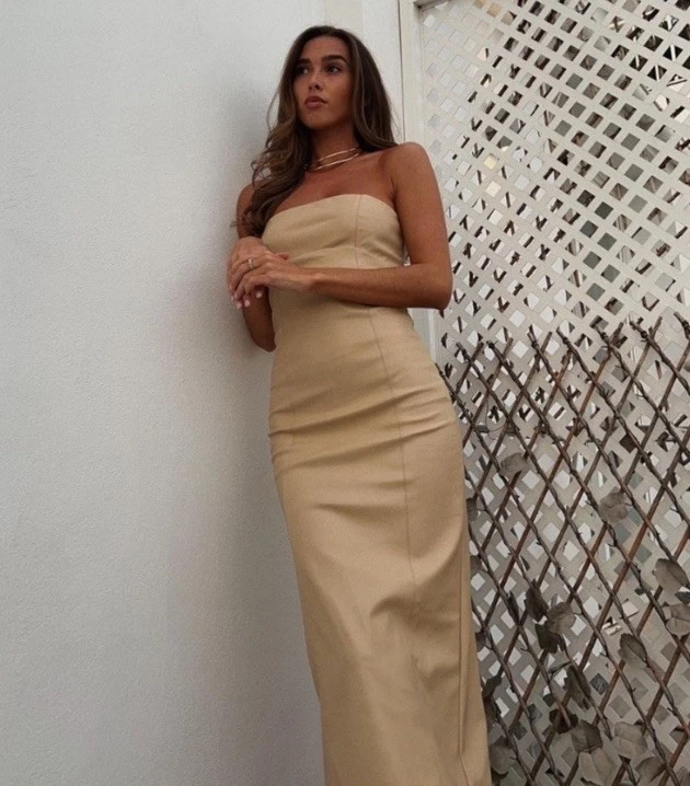 VESTIDO ZARA BLOGGERS FAV IMITACIÓN CUERO Foto 3 de 4