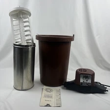 VTG 4 Qt RCW Richmond Cedar Works Model #71 Electric Ice Cream Freezer Maker