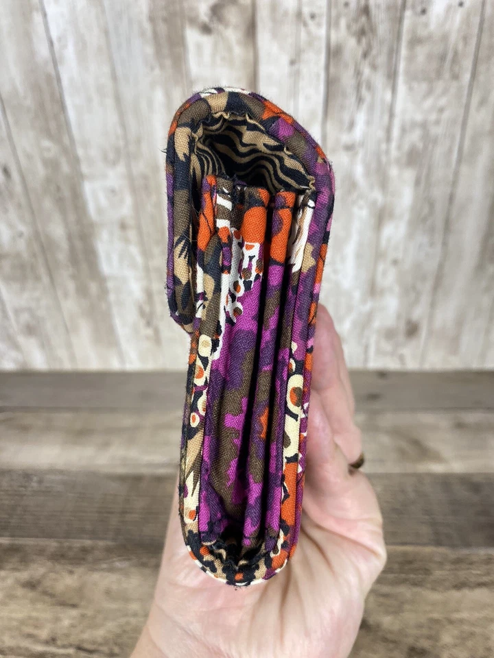 Cartera Vera Bradley Muñequera Floral Púrpura Rojo Ceja Foto 4 de 4