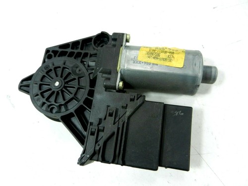 Fensterhebermotor VW PASSAT  3B hinten rechts 3B5839752G BOSCH 0130821696