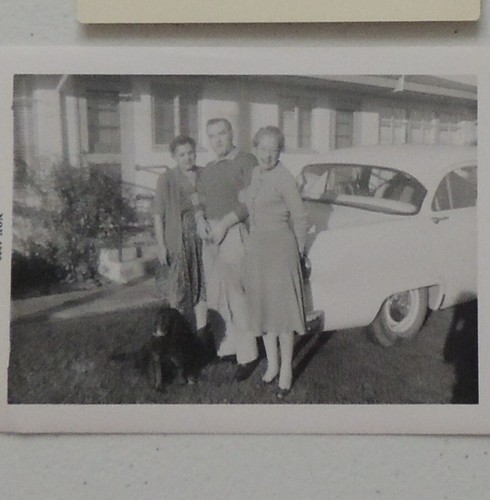 1956 Ford Lot of 4 Photos w/ One Car Owner Throughout Couple of Years 59' & 60' - Picture 4 of 7