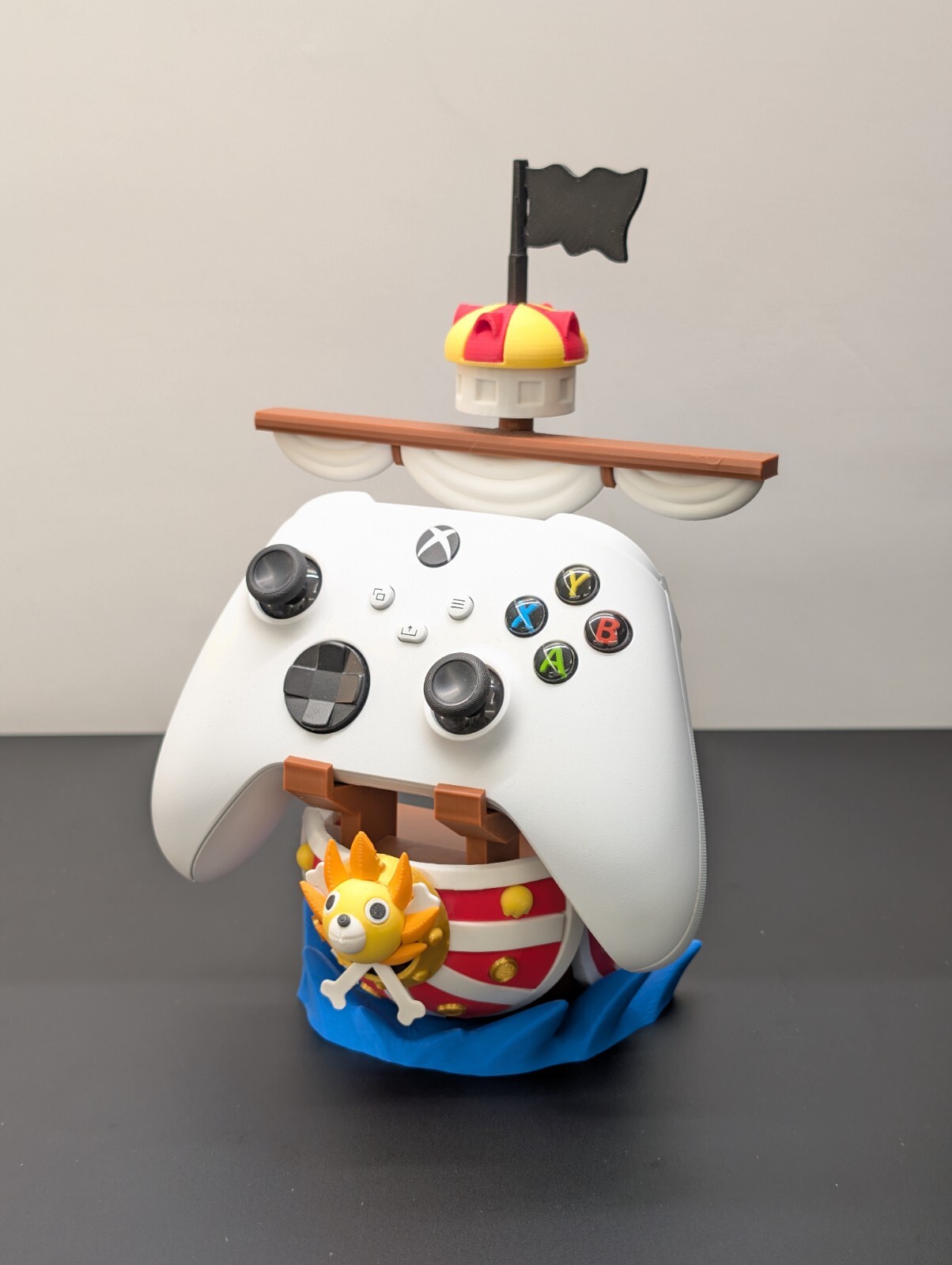 Supporto controller Thousand Sunny One Piece PS4/PS5/Xbox/Switch