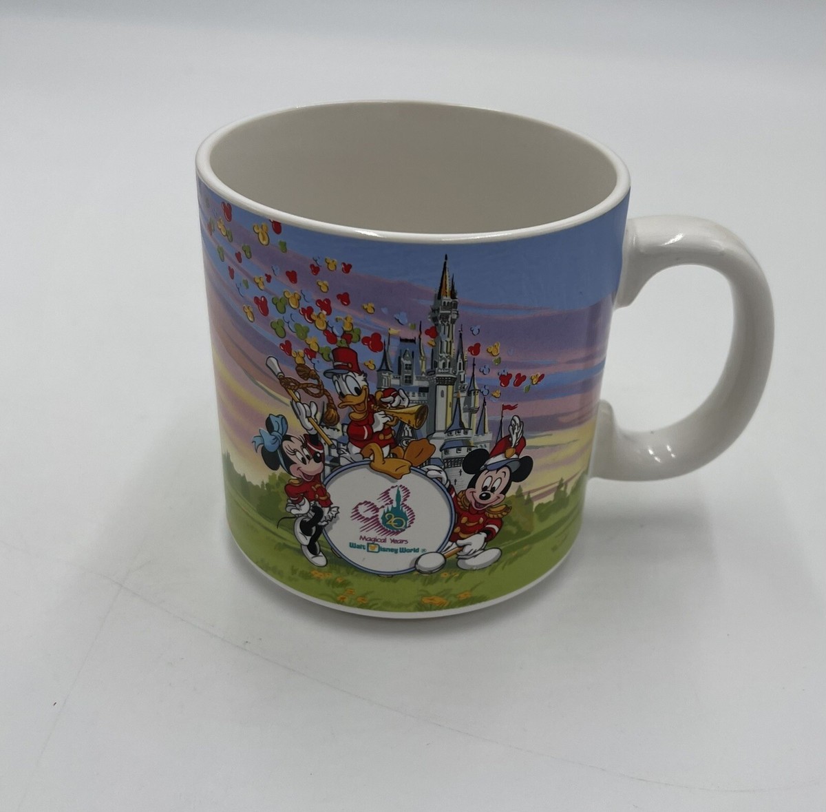 1991 Exclusive Walt Disney World 20 Magical Years, Castle Mug Made