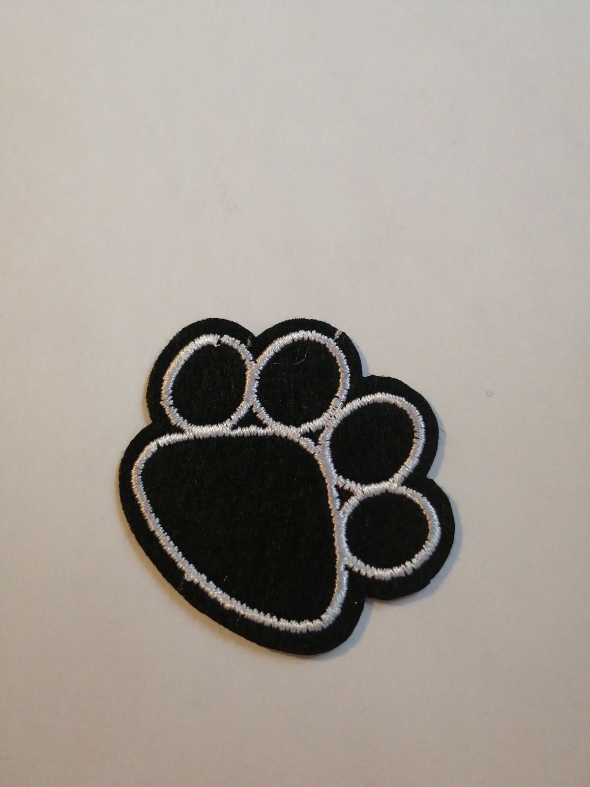 PAW CAT DOG PAW FOOT Embroidered Iron on Patch Sew On Badge eBay
