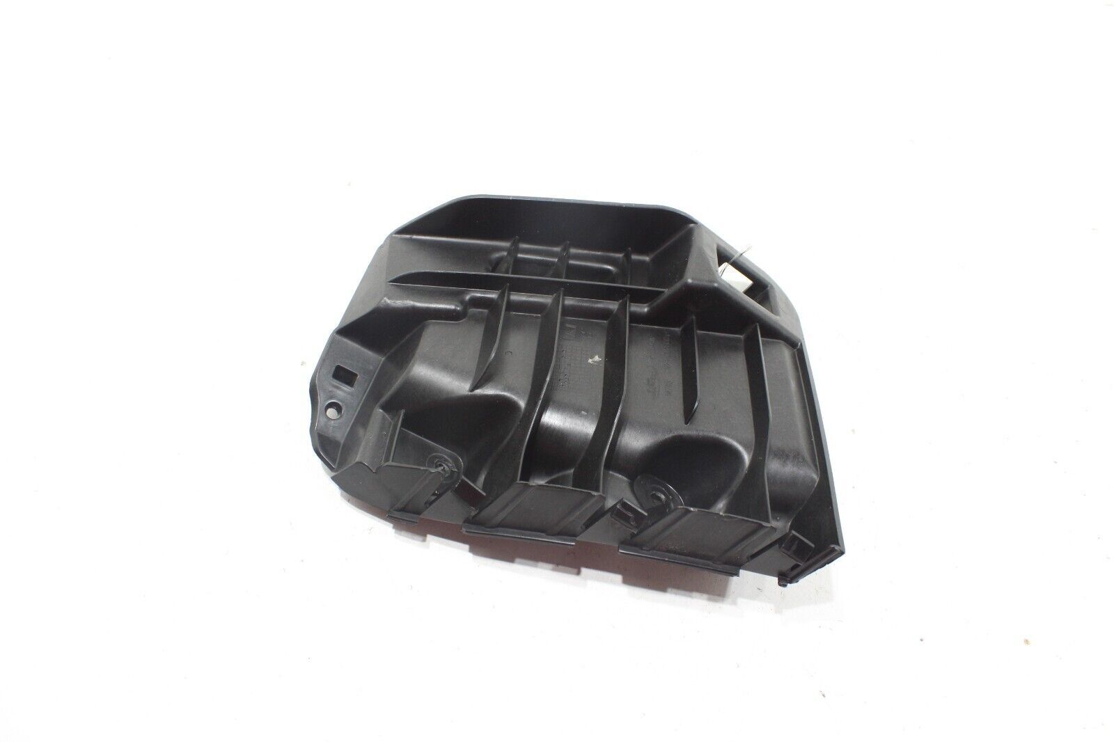Maserati Ghibli S Q4 2014-2020 Rear Right Side mounting bracket