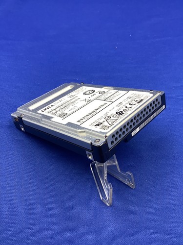 KPM7WRUG7T68 EMC Kioxia ENTERPRISE 7.68TB SAS 12Gbps 2.5 SSD 118001048-01 - Afbeelding 5 van 5