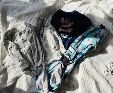 LOT Boys Clothing Bundle 18 Mo EUC 4PC Long Sleeve Bodysuit, 2 Shirts, Sleeper