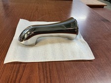 NEW Moen 195386 Wynford Non-Diverter 8in Tub Spout Polished Chrome Slip Fit B322