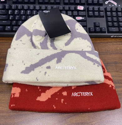 Arc'teryx Grotto Toque Beanie 2 Pack Beige & Red Pink Logo Winter