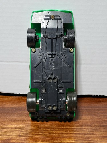 STP Rare Lucky green Maclaren Hong Kong plastic pull back racer car toy - Picture 5 of 5