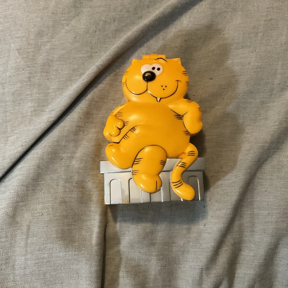 复古 罕见 1983 小时 Tronic Heathcliff Tunes 电子口袋风琴 Mcnaught — 第 2/4 张图片