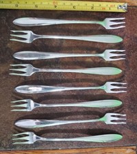 ✅️ LOT OF 8 NICE! ART DECO c1937 REVERIE SILVERPLATED COCTAIL🍢& SEAFOOD🦞 FORKS