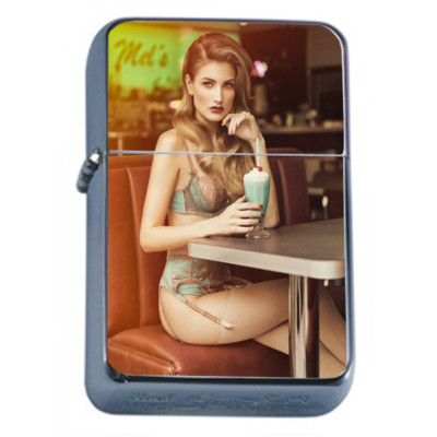 Alabama Pin Up Girls Bama USA D2 Flip Top Oil Lighter Wind Resistant 
