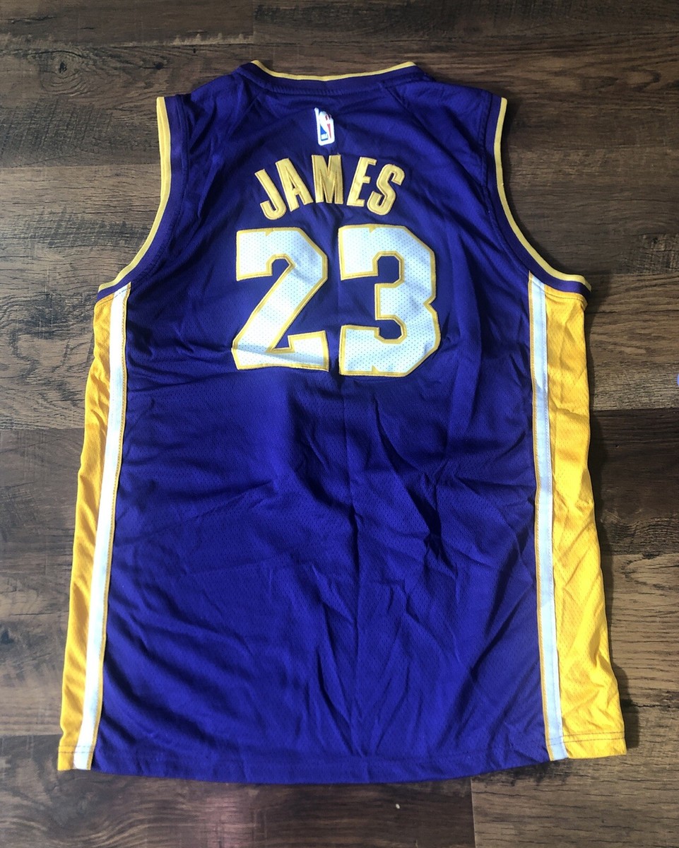 LeBron James #23 Lakers Swingman Jersey, Size 52 (XL) *READ LeBron James #23 Lakers Swingman Jersey, Size 52 (XL) *READ