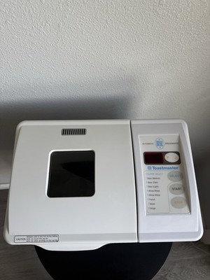 Toastmaster Bread Box Automatic Bread Maker 2 Lb Model 1154 With Recipe Book