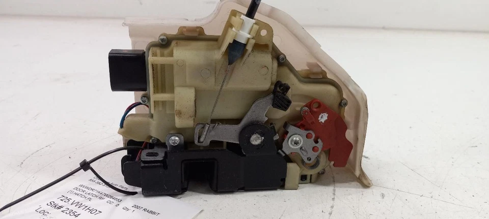 Cerradura pestillo puerta delantero pasajero derecho Volkswagen Rabbit 2006 2007 2008 2009 Foto 4 de 4