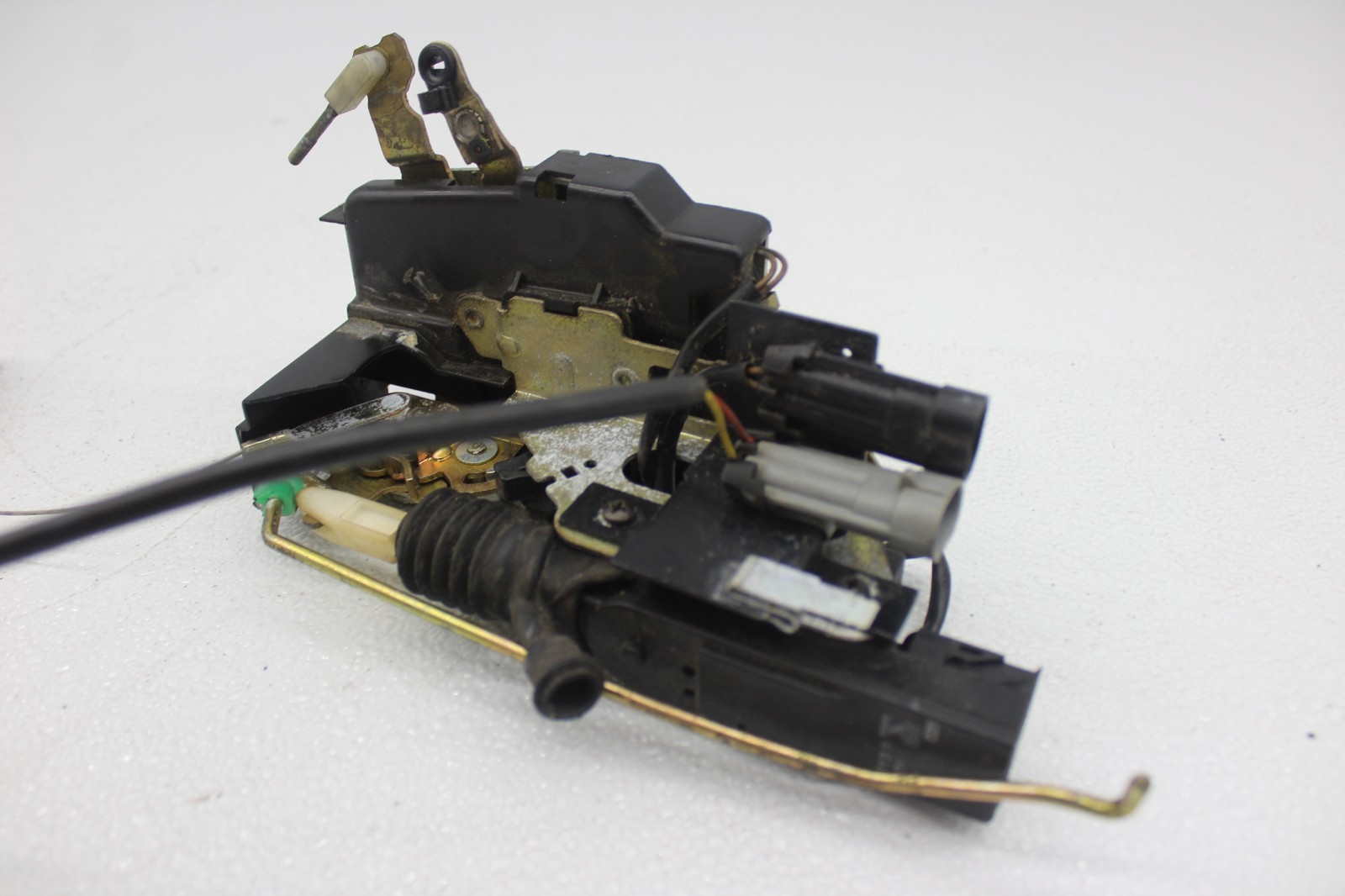 99-01 FERRARI 456 M DRIVER SIDE DOOR LOCK