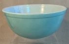 PYREX Turquoise 403 Mixing Bowl - 2.5 Qt.   #42
