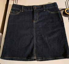 Tommy Hilfiger jean skirt size 6 dark wash EUC