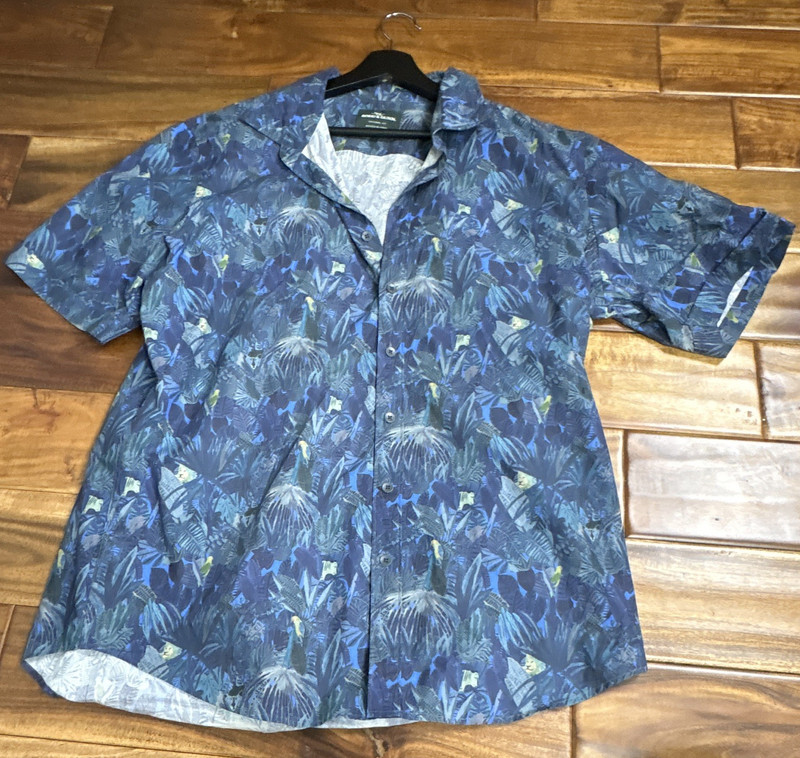 Rodd & Gunn Men's Woven Blue Floral Short Sleeve Button-Up Shirt Original Fit XL