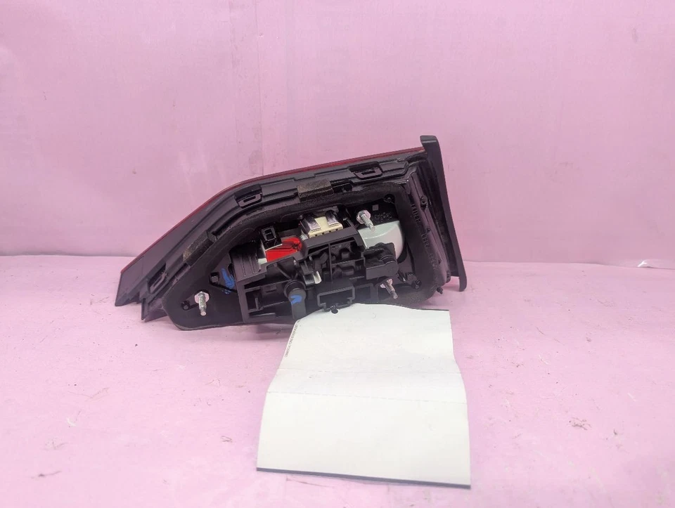 Passenger Tail Light Convertible Lid Mounted LED Fits 15-16 AUDI A3 , 8V5945094J - Image 3 of 4