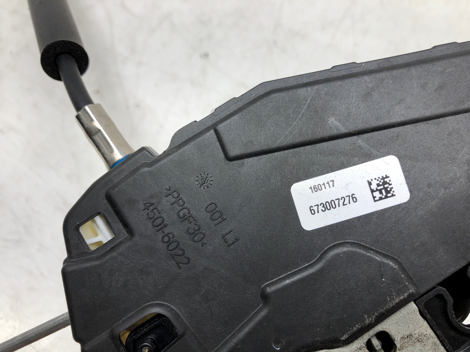 2014-2020 MASERATI QUATTROPORTE LEFT DRIVER FRONT DOOR LOCK LATCH ACTUATOR OEM.